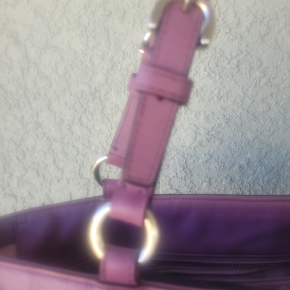 Coach Plum Leather Shoulder Bag - Picture 6 of 15